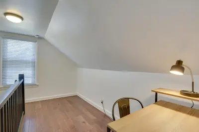 Gallery image of The Peaceful Post Cozy Winter Escape in Kingston in Kingston