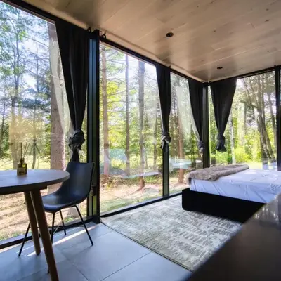 The Haüs Windham - Spacious Suites