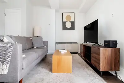 Gallery image of UES 1br w gym nr art museums NYC-1180 in New York