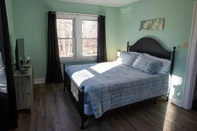 Gallery image of Hidden Gem Secluded Home Steps from Bike Path in Schenectady