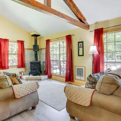 Pools and Ski Access Lackawaxen Cottage with Deck!