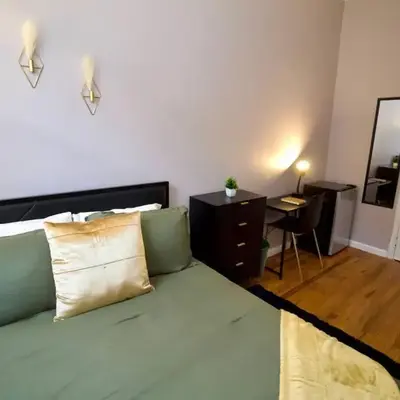 Tuk Ahoy - Emerald Suite 2C with Shared Spaces