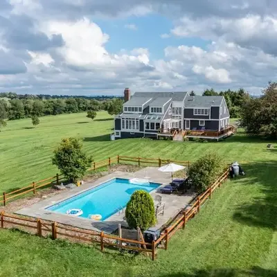 Lakeview Expanse