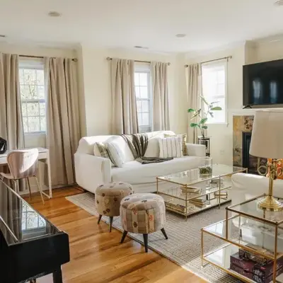 Urban Downtown Stamford Home 45 min to NYC with Garage And Yard