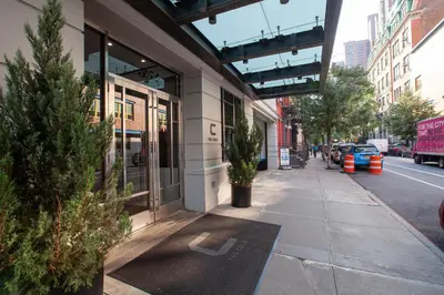 Gallery image of UES 2br w wd gym doorman nr Carl Schurz Park NYC-1041 in New York