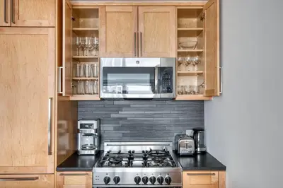 Gallery image of Upper E Side 2BR w Gym WD nr the MET NYC-298 in New York