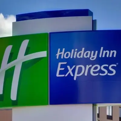 Holiday Inn Express & Suites Bronx - Zoo Area by IHG