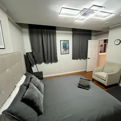 Downtown Albany 1 Bed + Workstation @ Maiden Lane