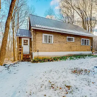Log Ski Lodge