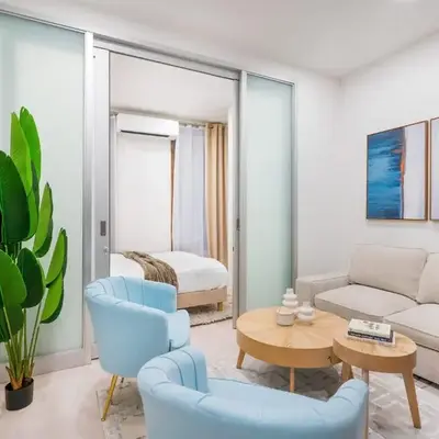 317-2A Sleek Modern 1Br UES W D