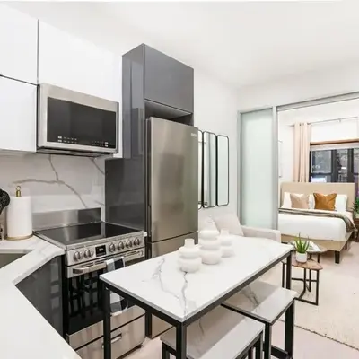 317-1B Modern 1Br UES W D