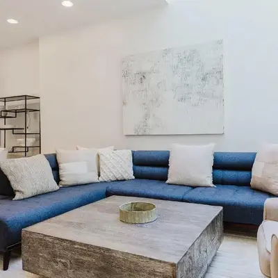 Private Beautiful Townhome w Zen Garden