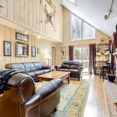 Bear's Crossing Retreat