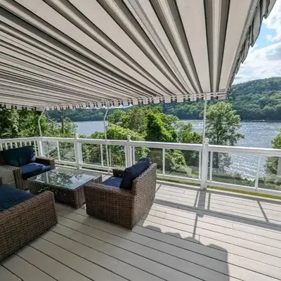 Candlewood Lake -Family Getaway
