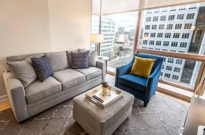 Gallery image of Modern Apart Downtown with Indoor Pool in Stamford