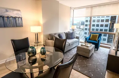 Gallery image of Modern Apart Downtown with Indoor Pool in Stamford