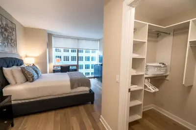 Gallery image of Modern Apart Downtown with Indoor Pool in Stamford