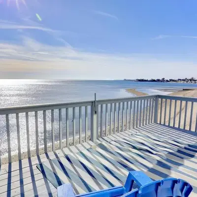 Cheerful 3 Bedroom Beach Front Cottage with Fire Place