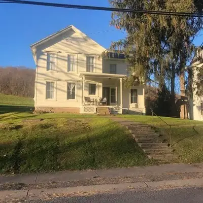 Bovina House