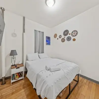 Heart of Downtown Manhattan - Stylish One Bedroom Apartment in Vibrant Union Square