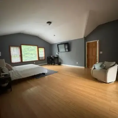 Quiet Cozy Stay Spacious Home Near Beach & Shops