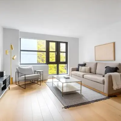 LES 1br w gym doorman wd nr park NYC-1314