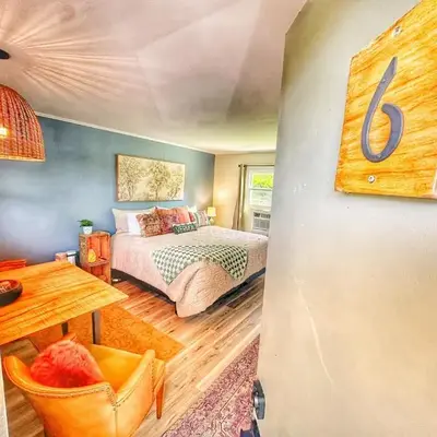Brittany Motel