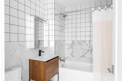 Gallery image of Vinegar Hill 1br w wd roof gym nr TimeOut Building NYC-959 in Brooklyn