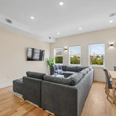 Skyline Serenity Luxe NYC Retreat