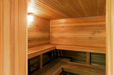 Gallery image of UES 1BR w Gym Pool Doorman Elevator nr park NYC-622 in New York