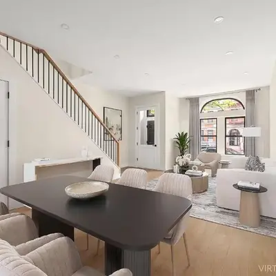 Harlington by Rove Travel Private Backyard & Roof