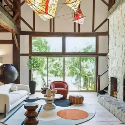 Unique Fully Restored Landmark Barn in Hudson