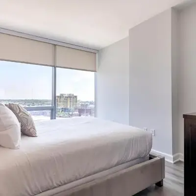 Private Luxury Apt with Gym
