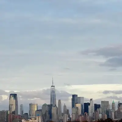 Stunning NYC rooftop views minutes away from NYC 2 bedroom 2 bath