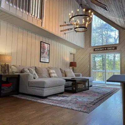 Private Chalet - 4 mins to Mt Snow