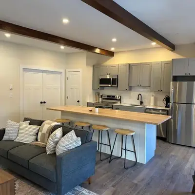 The Innwoods - Two Bedroom Apartment