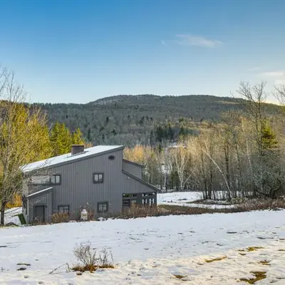 Near Skiing and Hiking Quiet Home in West Wardsboro