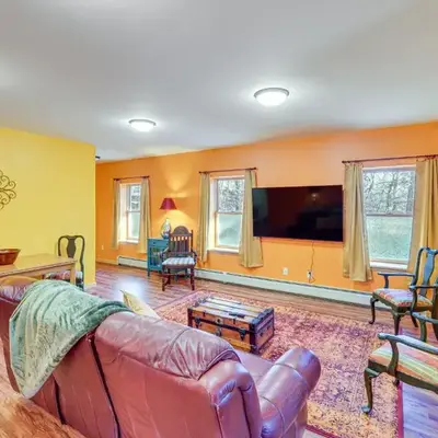 Near Historic Sites Bright Hyde Park Guest Suite