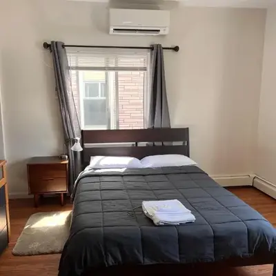 Great! Private NYC Room in Sunnyside