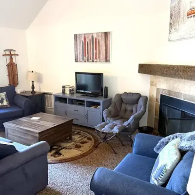 2 BR Condo Mountain Views At Jiminy Peak- Sleeps 7