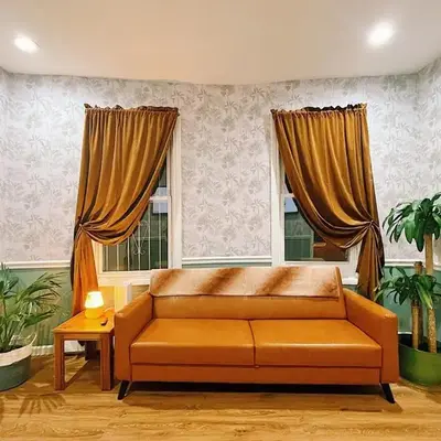 3 bdrm stay! Trippy King Suite by Dwtwn Nwk
