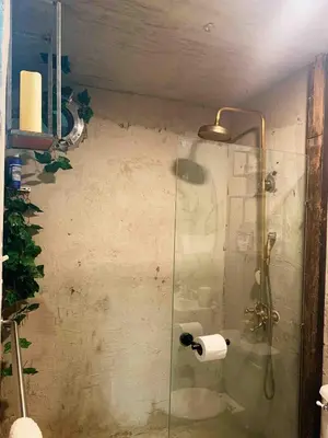 Gallery image of BRICK CITY VILLA! 20 minutes from NYC in Newark