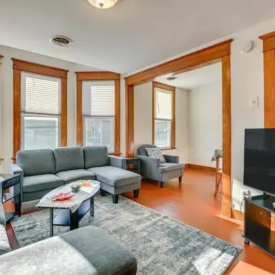 Walk to Washington Park Remote Work-Ready Apt!