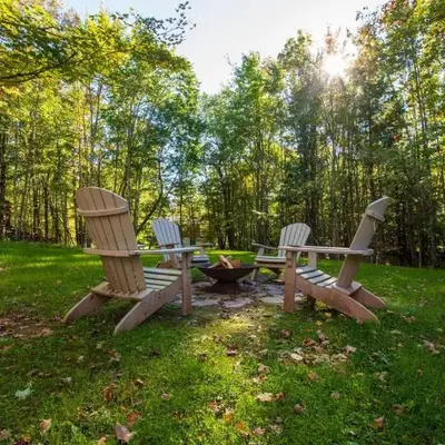 Retro Retreat Charming Home with Hot Tub & Fire Pit