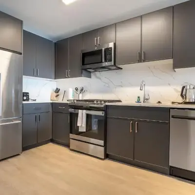 Chic Apt with Indoor Pool & Gym-333-2509