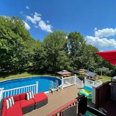 Gorgeous house private pool hot tub playroom
