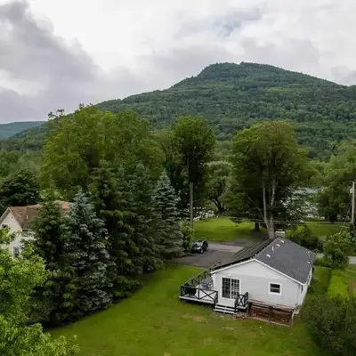 Hunter Mountain View Cabin