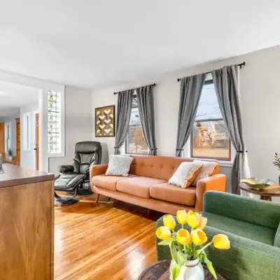 Spacious Cozy 3 Bed 2 Bath
