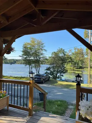 Gallery image of Cozy lake house in Nassau