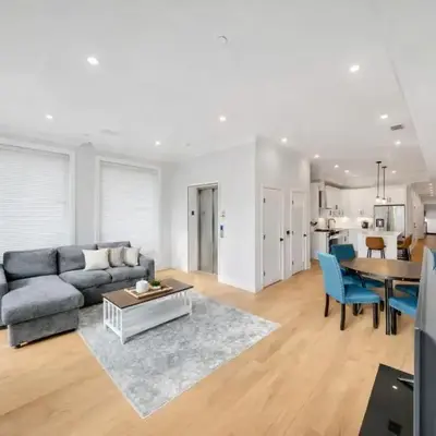Modern Luxury 3BR 2BA 10 minutes to NYC